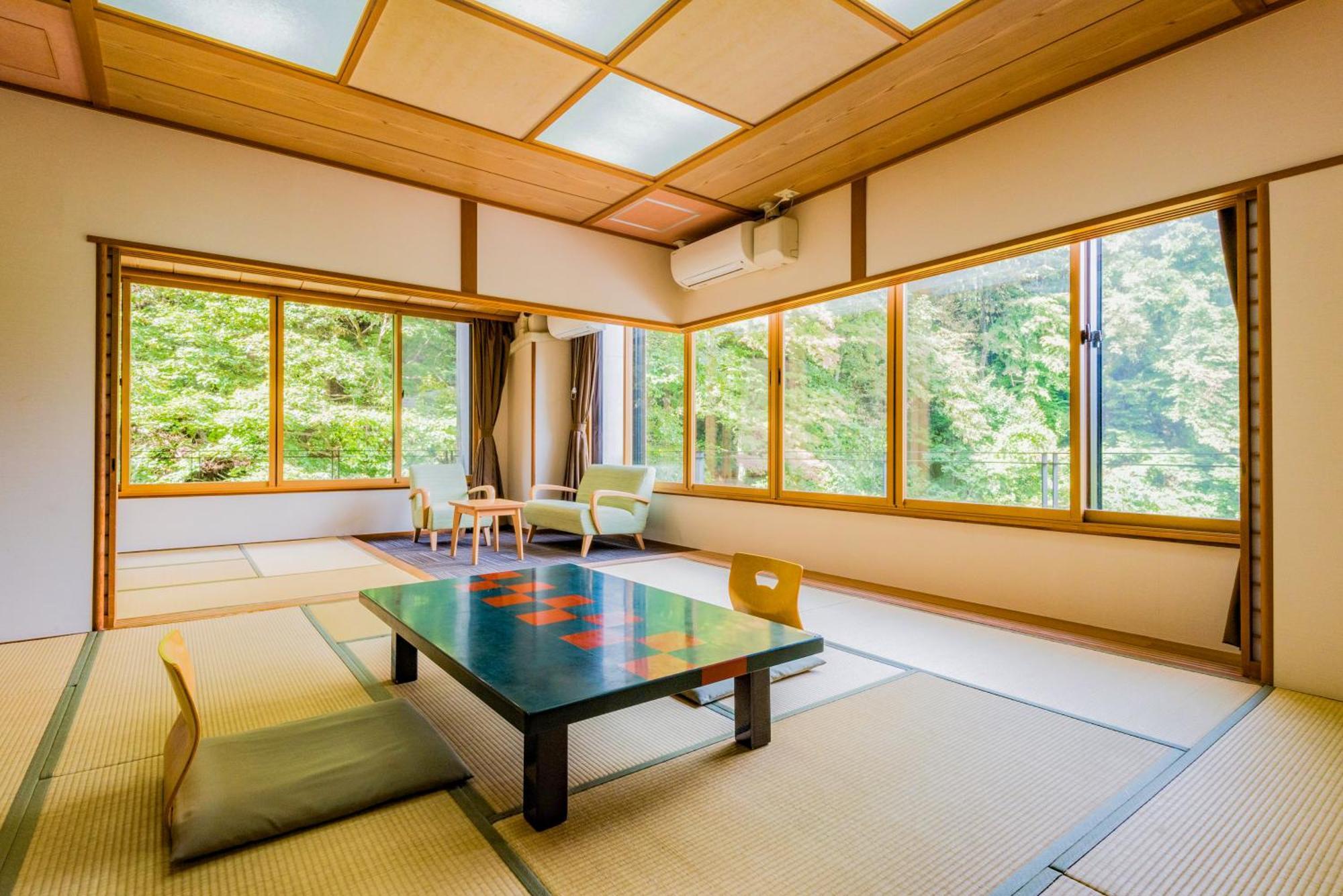 Hotel Ooedo Onsen Monogatari Ikaho Shibukawa Camera foto